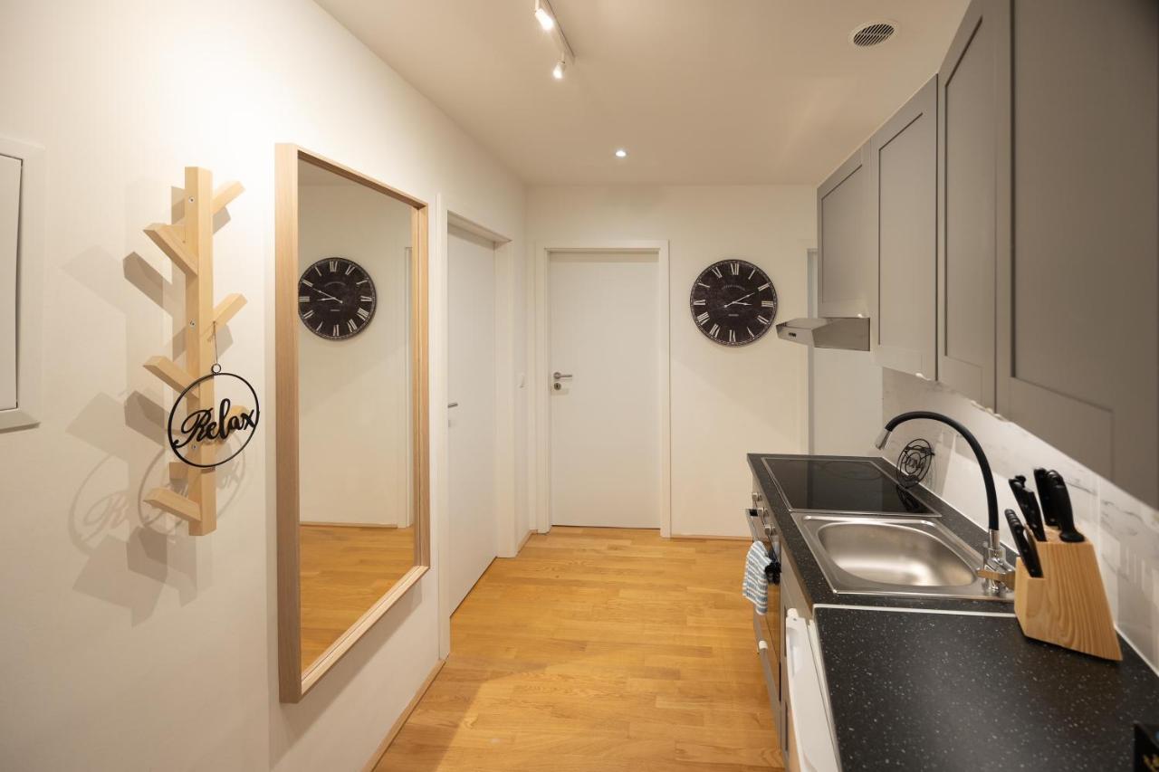Rooftop Cozy Apartment Near Innerstadt With Ac Wien Exterior foto