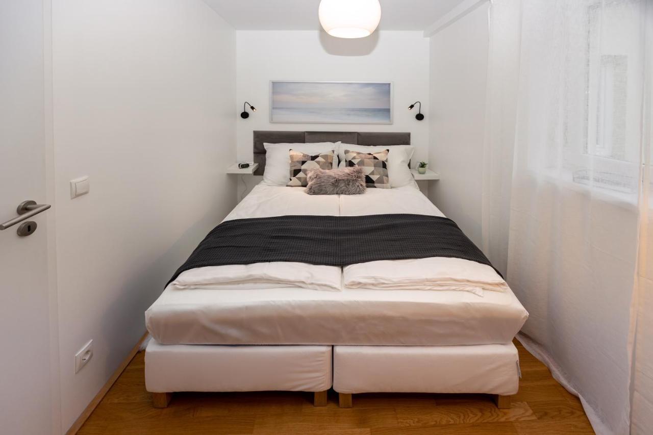 Rooftop Cozy Apartment Near Innerstadt With Ac Wien Exterior foto