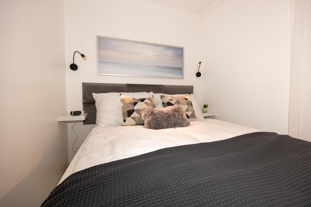Rooftop Cozy Apartment Near Innerstadt With Ac Wien Exterior foto